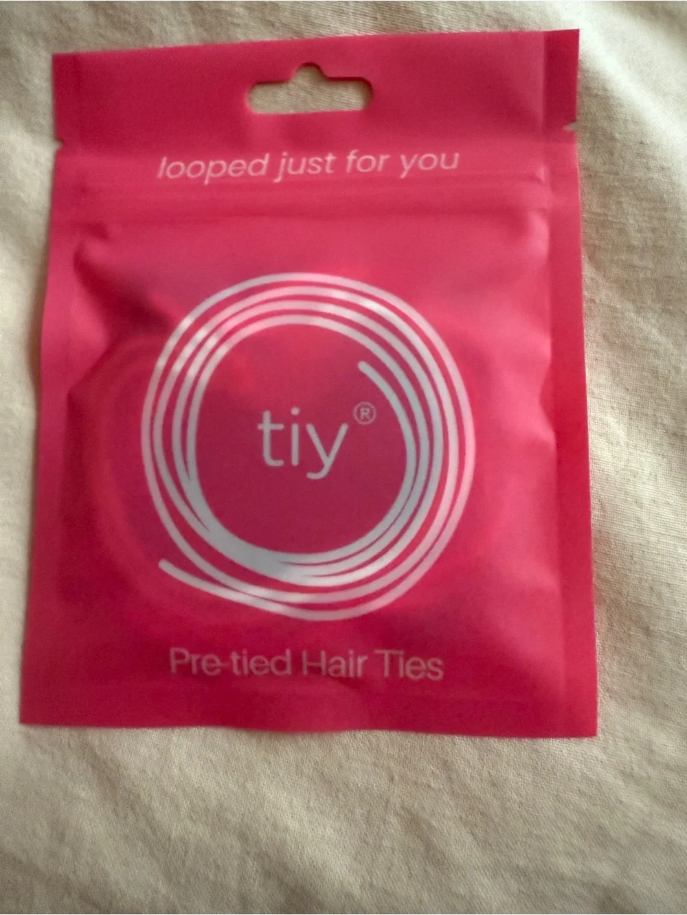 ❤️ 3/$25 TIY Pre-Tied Hair Ties 2-pack